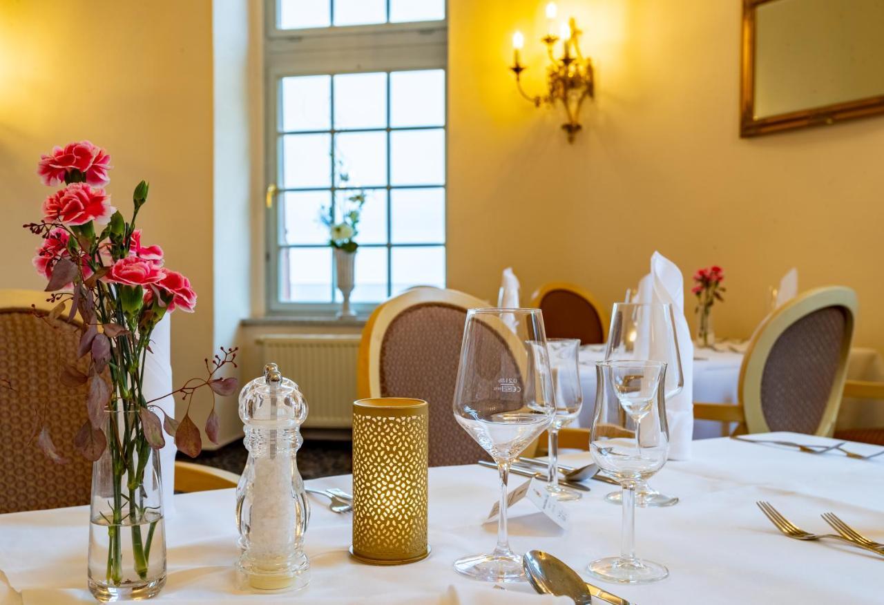 Seehotel Schloss Klink Extérieur photo