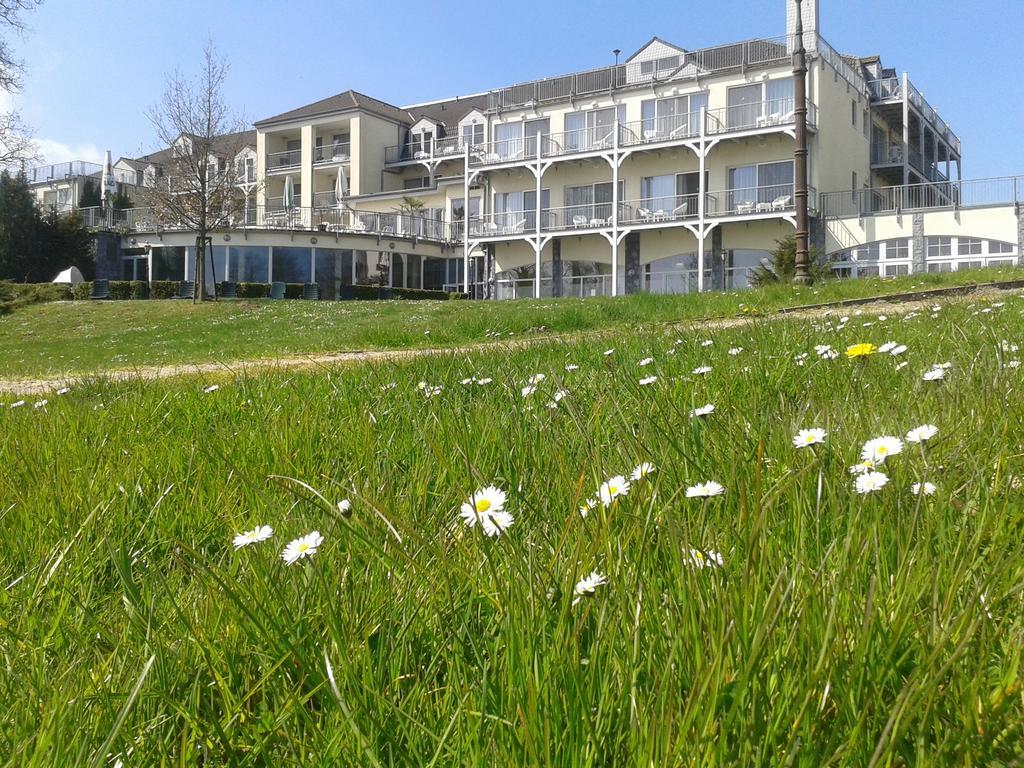 Seehotel Schloss Klink Extérieur photo